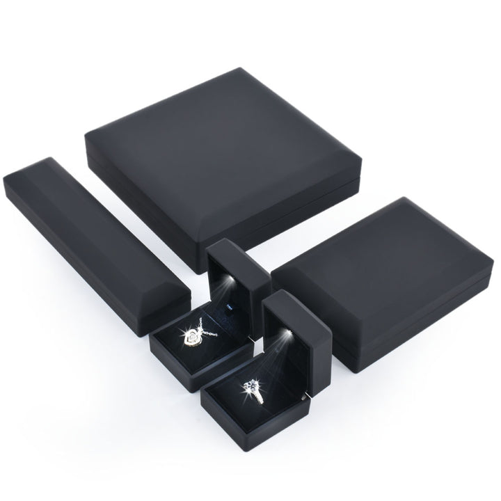 Popular Selling Black Square Shaped Jewelry Box With LED Light For Proposal, Engagement Or Wedding