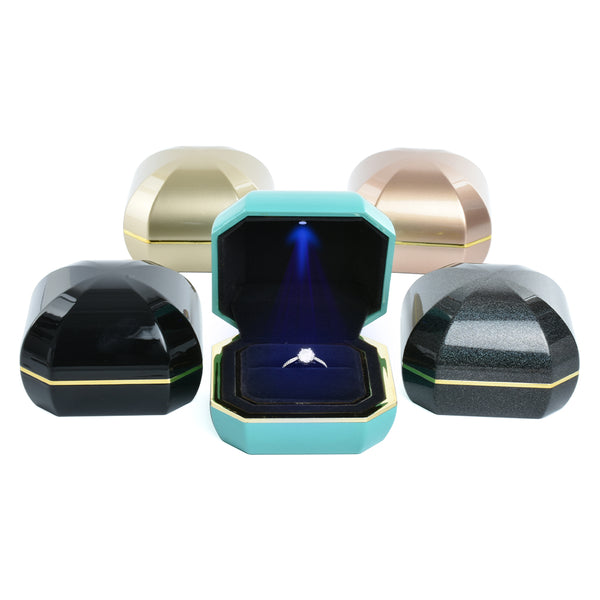 Octagonal diamond cut high-end ring box with light