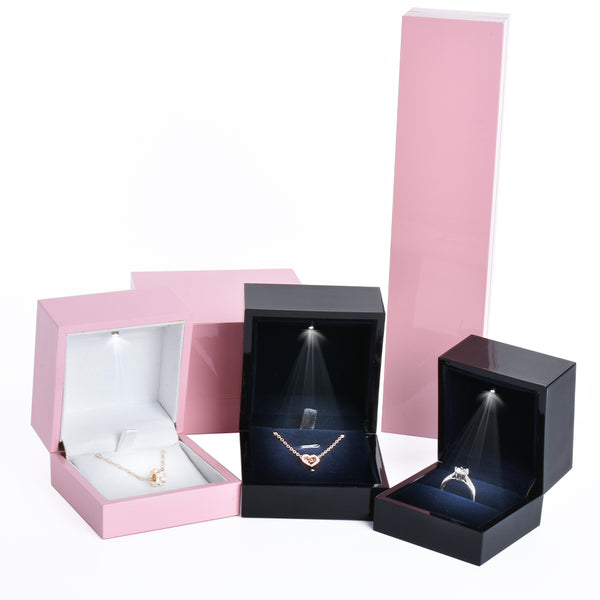 Square Pink glossy high-end jewelry box with light