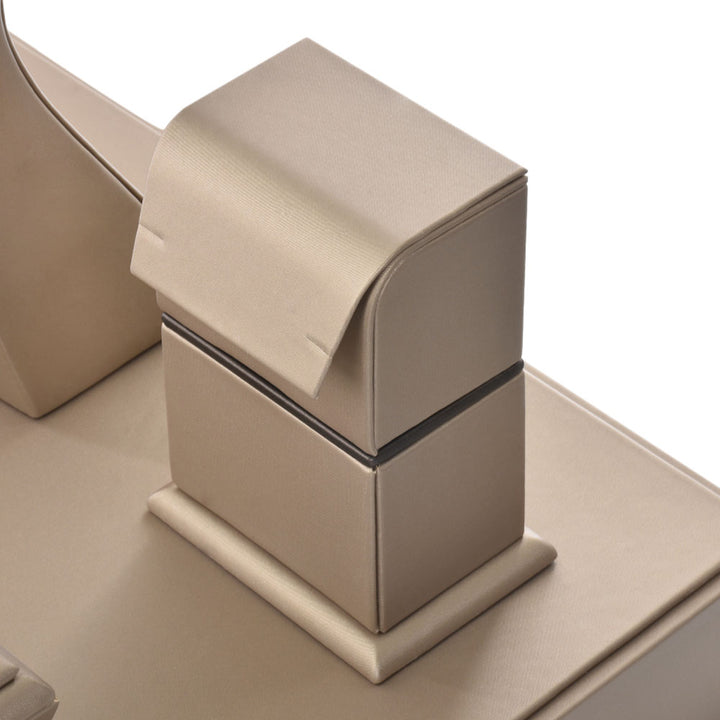 Multi Color PU Materials Complete Window Sets For Jewelry Display
