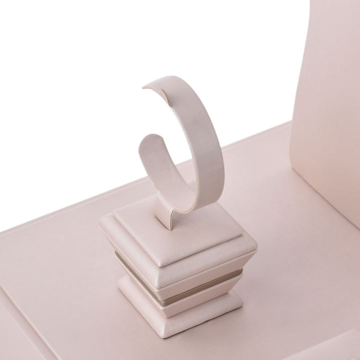 Multi Color PU Materials Complete Window Sets For Jewelry Display